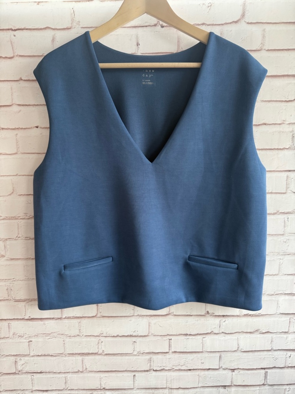 a new‎ day Sandwash Blue V-Neck Sleeveless Tank Top